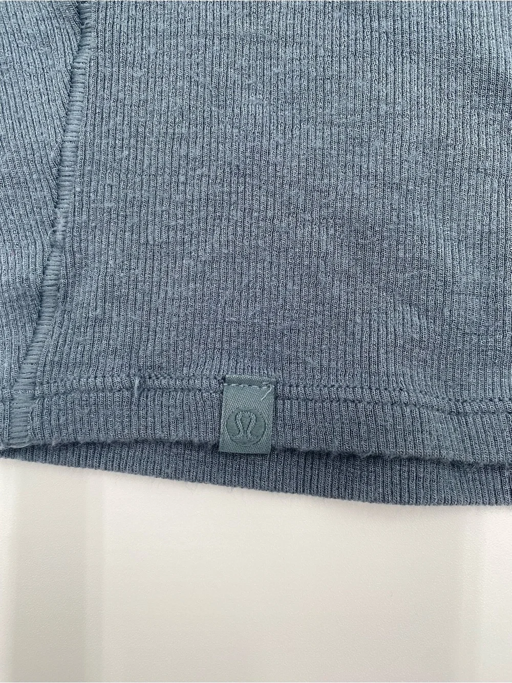 lululemon Hold Tight Crop T Size 6